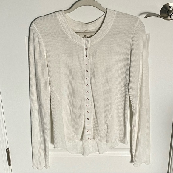 Free People Cream Going Places Snaps Waffle Knit Cardigan Sweater - 35604 - Picture 4 of 16